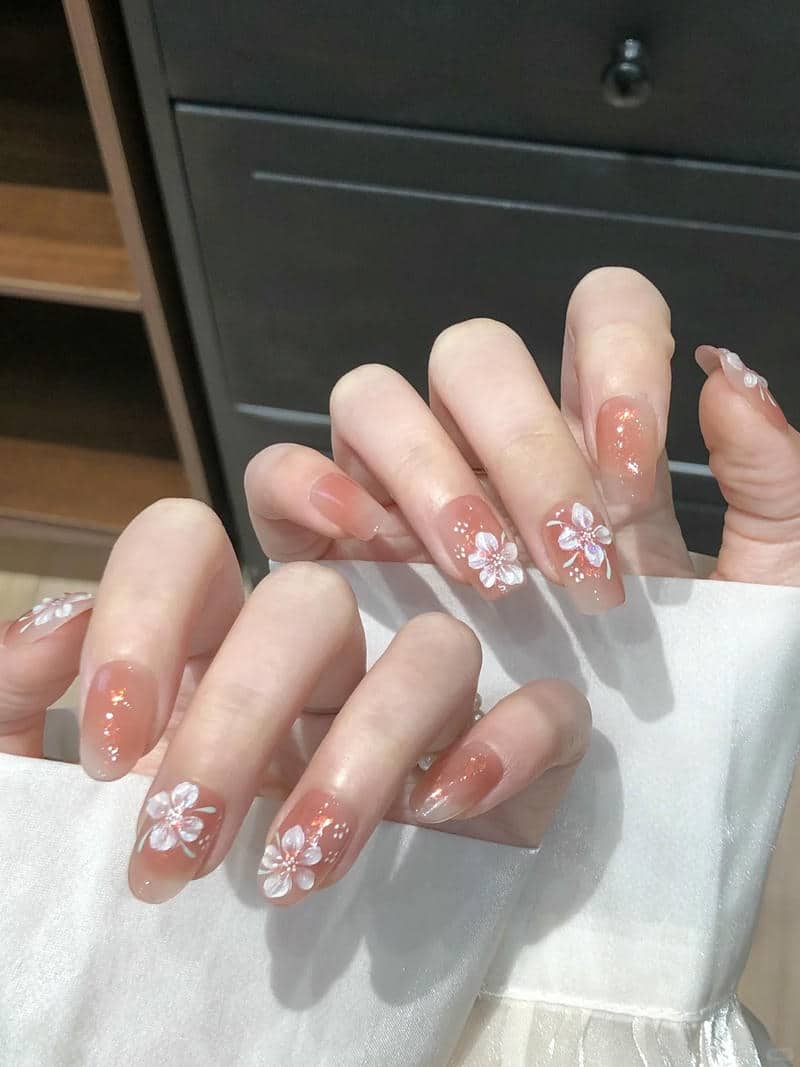 nail hoa đào