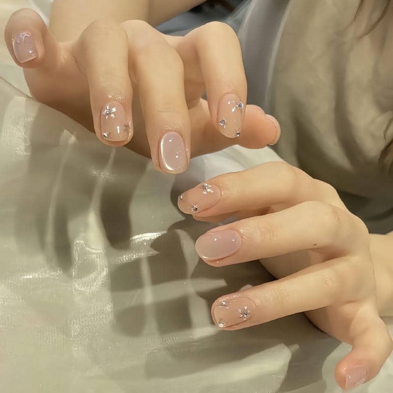 nail mắt mèo đơn giản cho học sinh