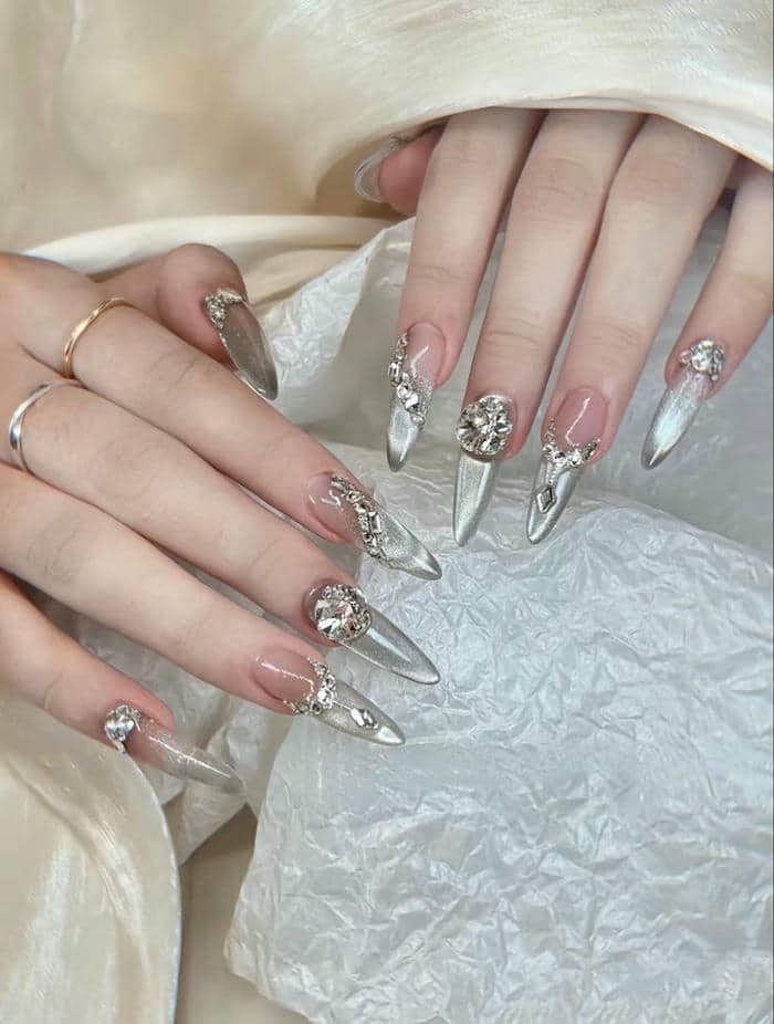 nail móng nhọn đính đá