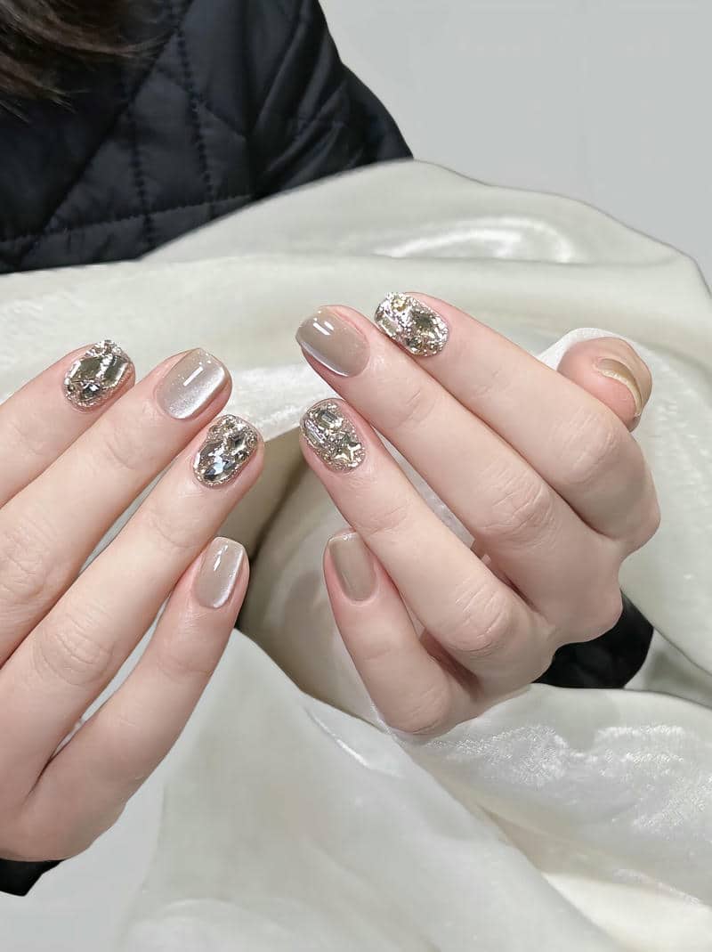 nail ngắn xinh