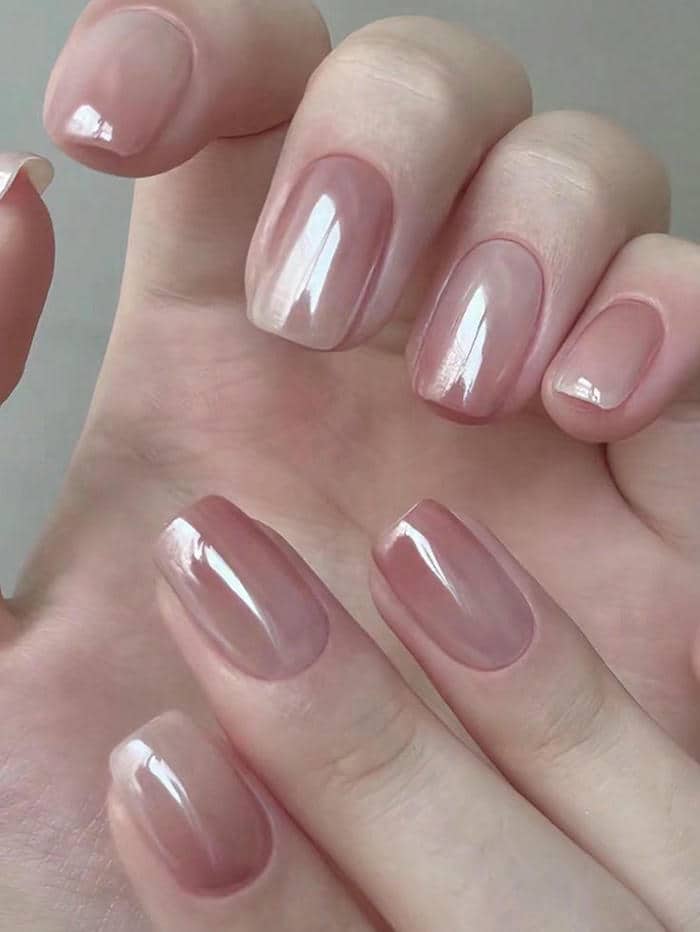 nail ngọc trai cho móng ngắn