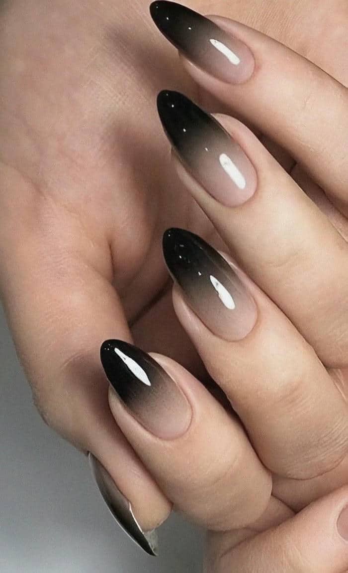 nail ombre đen