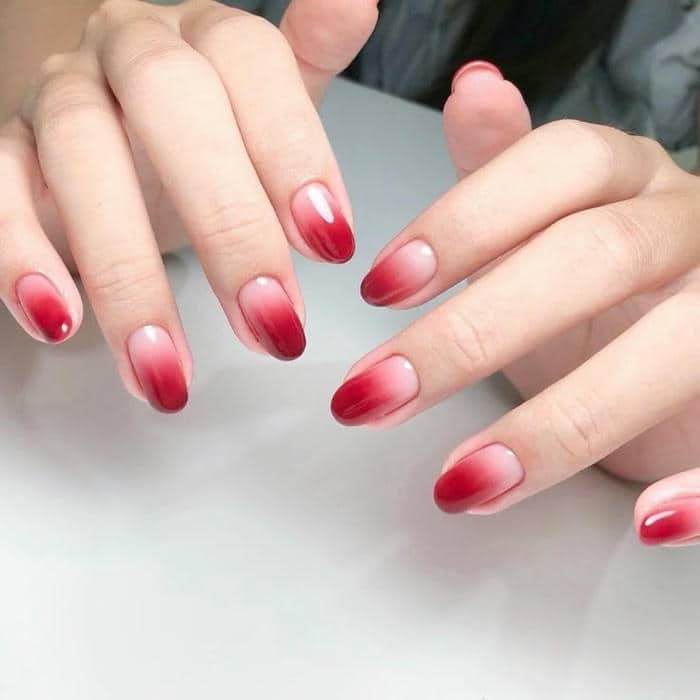 nail ombre đỏ trắng