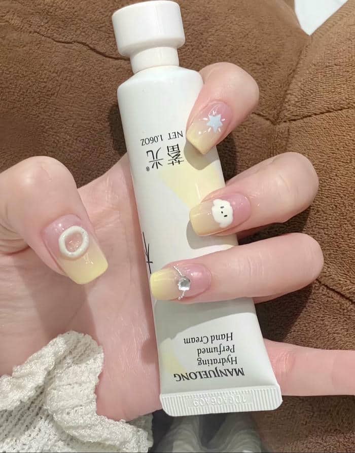 nail ombre màu vàng