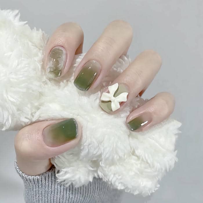 nail ombre xanh lá