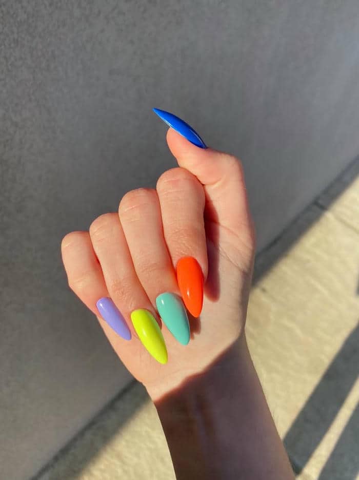 nail pastel nhiều màu'