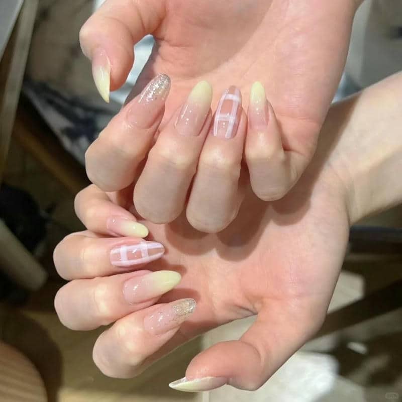 nail sọc caro