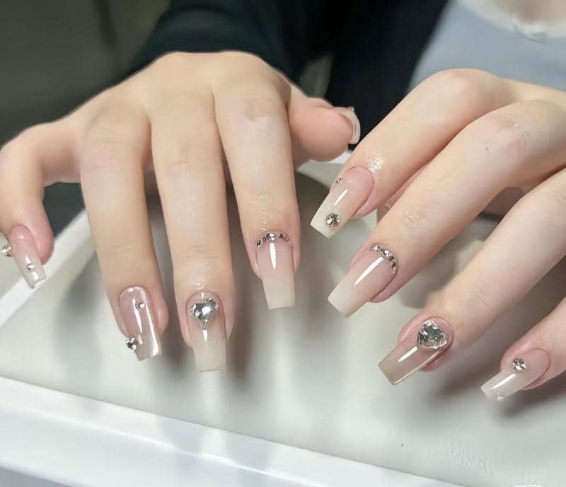 nail sơn thạch đính đá