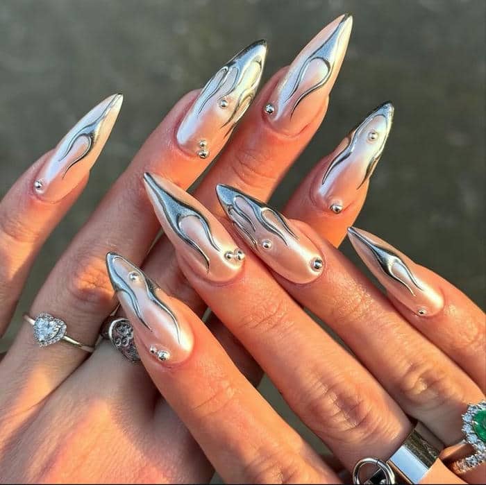 nail tráng gương nổi cá tính