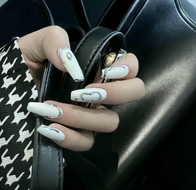 nail trắng sữa chua