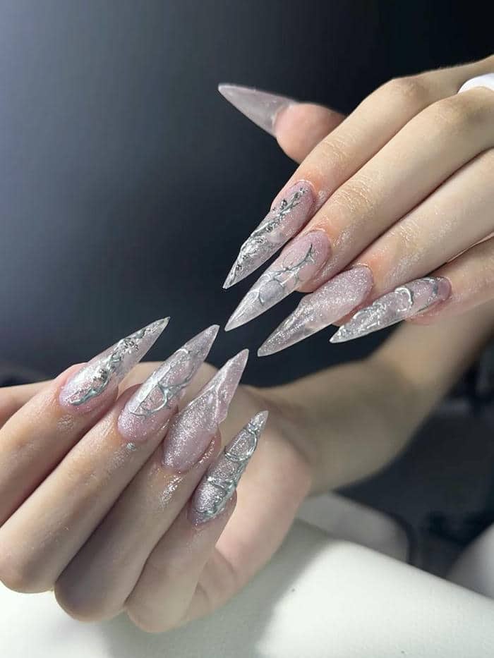 nail trong suốt đẹp, cá tính