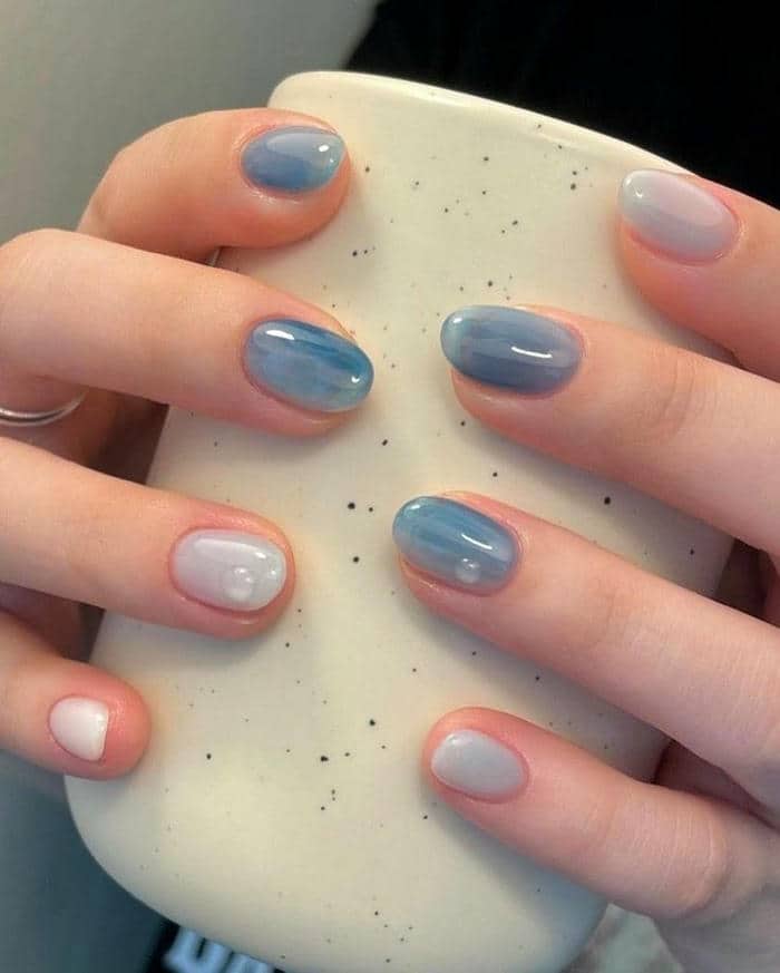 nail xanh dương cho móng ngắn