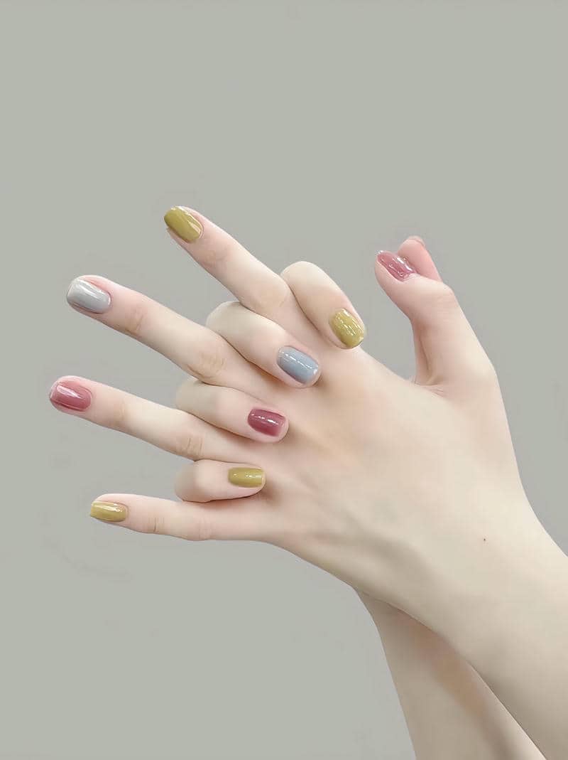 những mẫu nail đẹp cho móng ngắn
