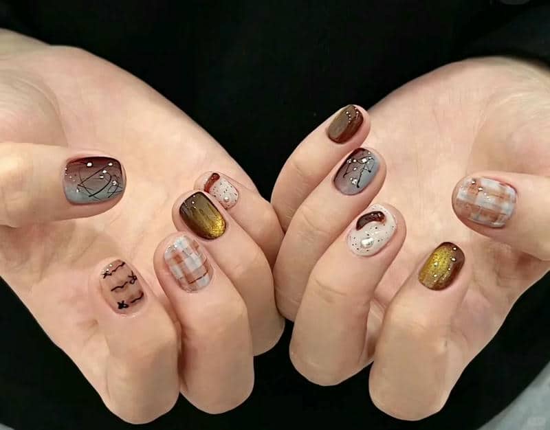 vẽ caro nail