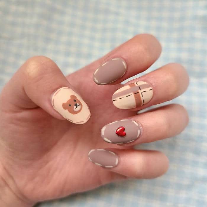 vẽ gấu nail