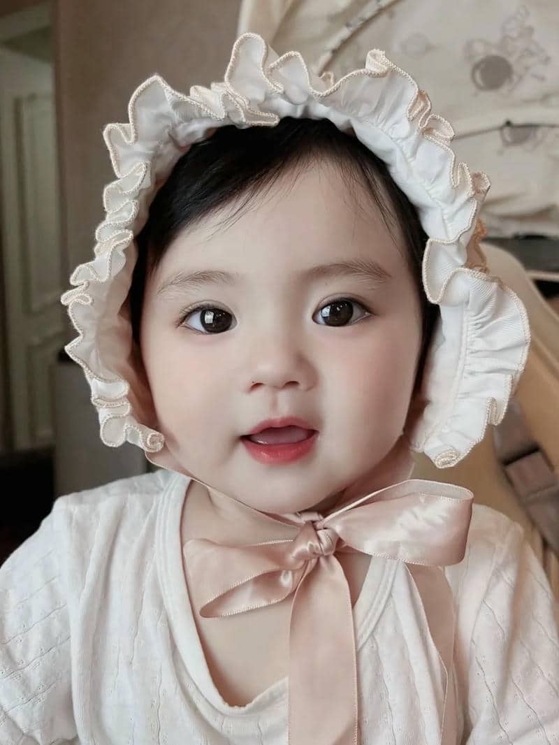 ảnh bé gái đáng yêu
