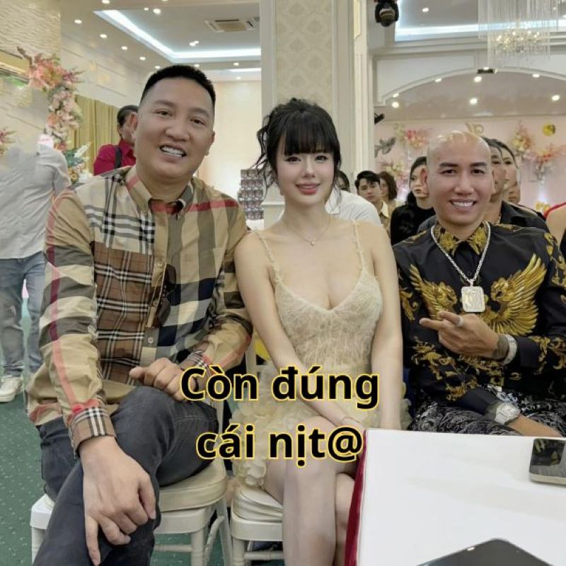 ảnh cái nịt chế
