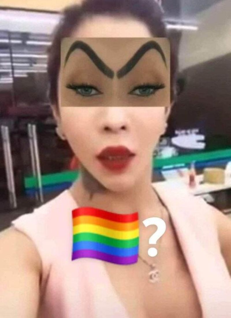ảnh linda cười