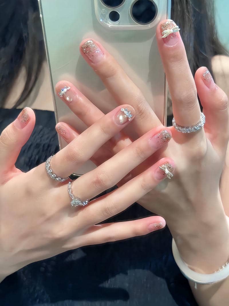 mẫu nail móng tròn ngắn