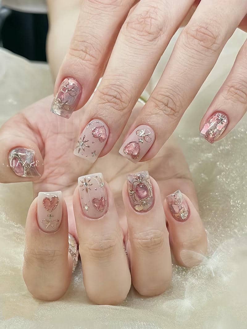 mẫu nail móng vuông ngắn