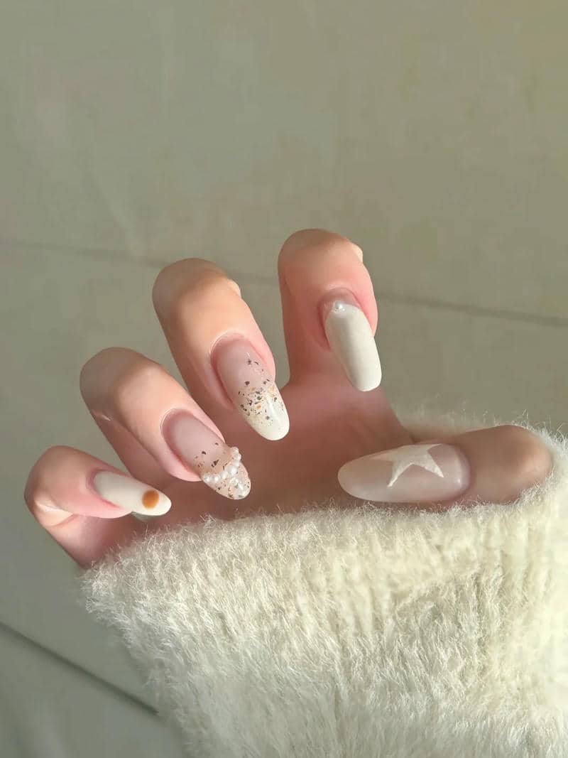 mẫu nail thiết kế đơn giản, đẹp