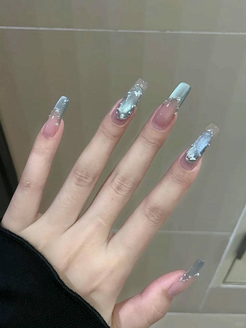 mẫu nail thiết kế sang chảnh