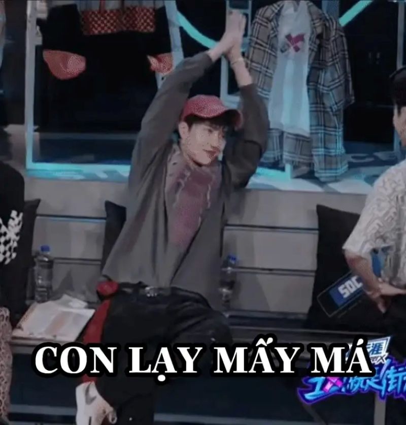 meme bay màu