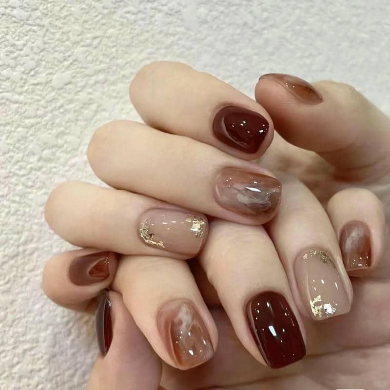 nail móng ngắn thiết kế đơn giản