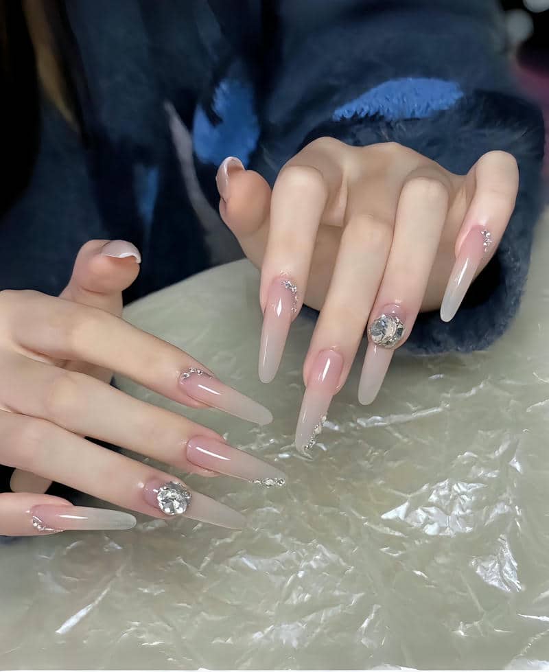 nail nude đính đá