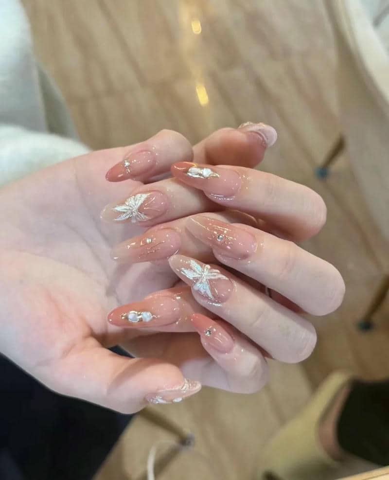 nail valentine xinh