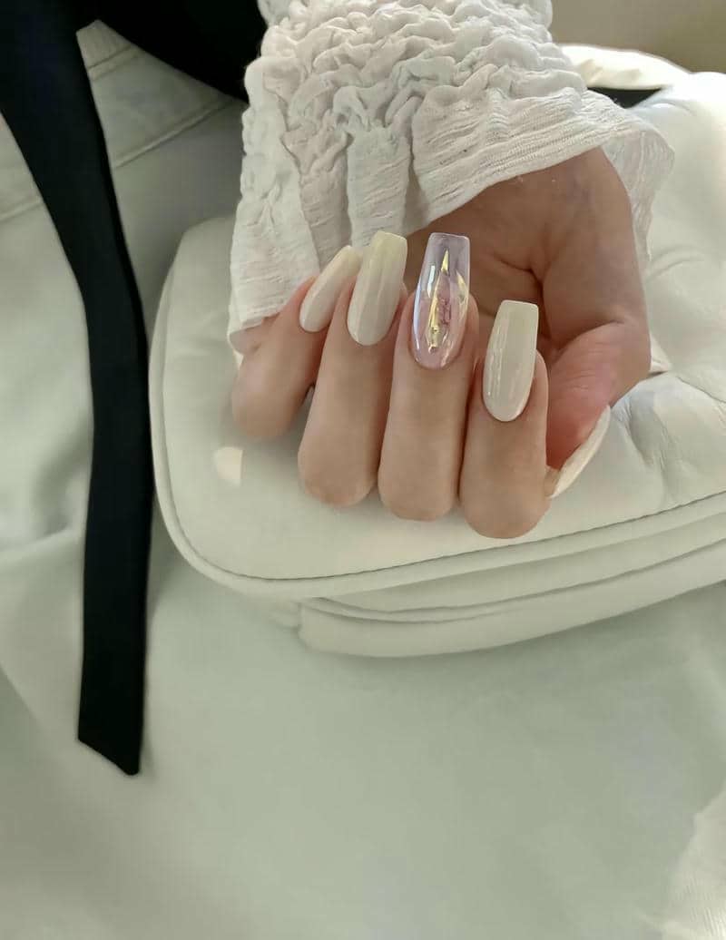 nail xà cừ trắng
