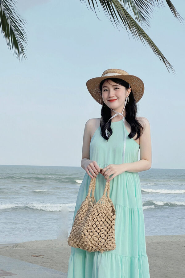 Váy Maxi nữ Váy Cổ Yếm Dáng Xòe Tầng VMXFM2 h2