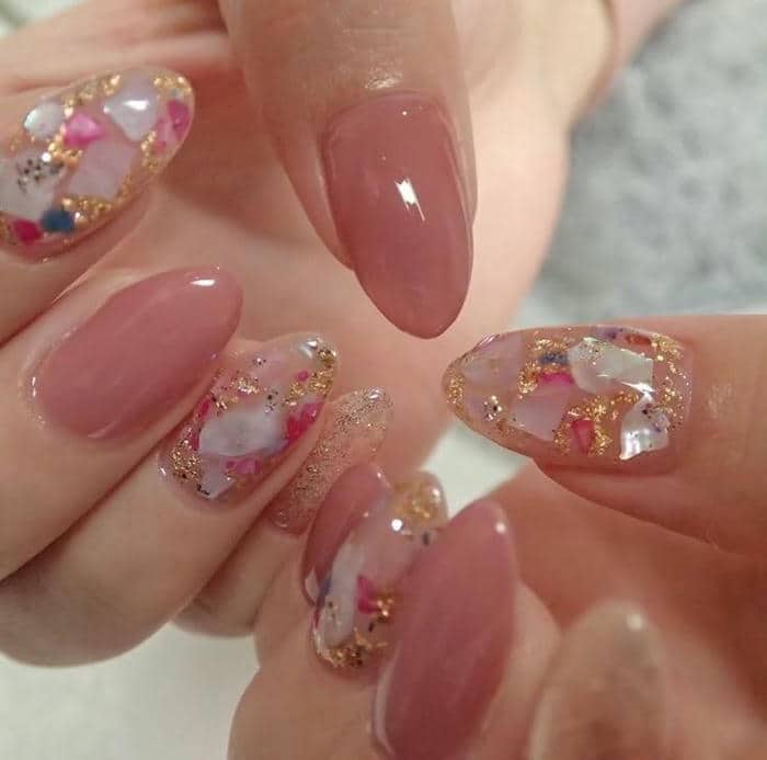 nail xà cừ hồng