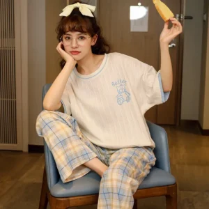 Set đồ ngủ áo thun phối túi kèm quần dài sọc ca rô
